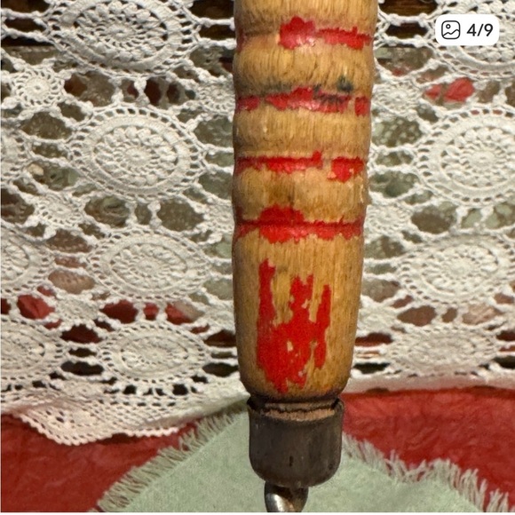 Vintage Five Piece Kitchen Utensil Set. Two brand name, the rest unmarked. - Picture 3 of 16